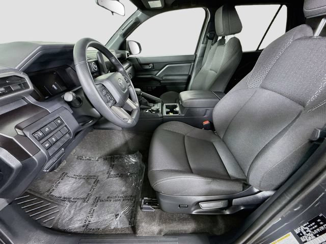 Certified 2026 Toyota 4Runner SR5 AWD/4WD image 21
