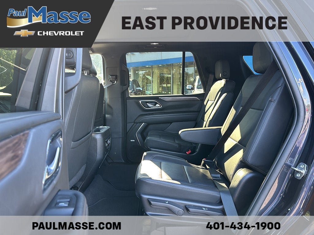 Certified 2022 Chevrolet Tahoe Z71 w/ Luxury Package AWD/4WD image 19
