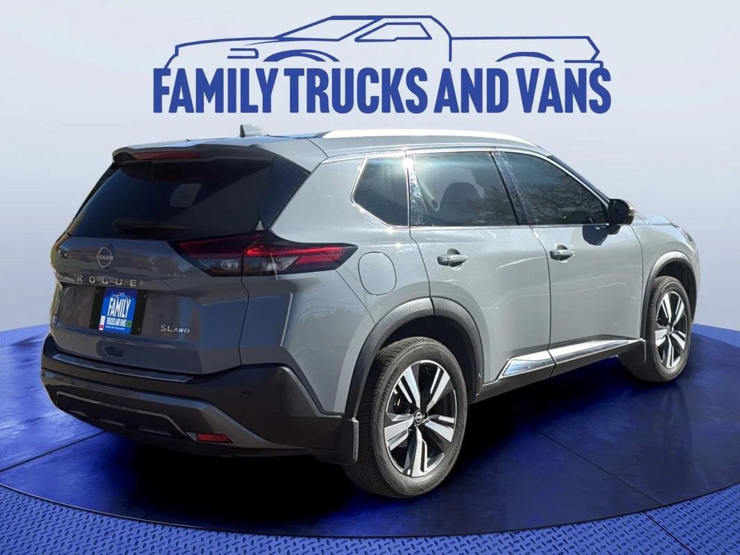 Used 2022 Nissan Rogue SL image 5