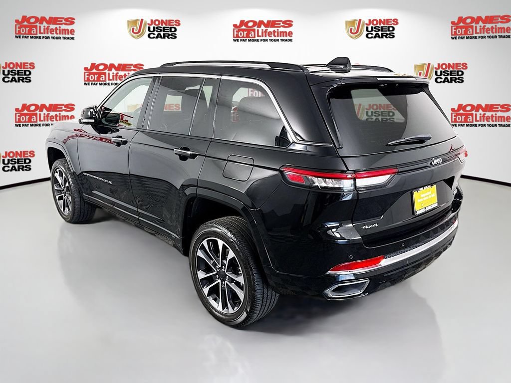 Used 2023 Jeep Grand Cherokee Overland AWD/4WD image 2