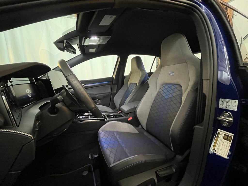 Certified 2025 Volkswagen Golf w/ Euro Stye Package image 11