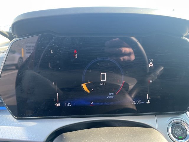 Certified 2024 Chevrolet Trax LT w/ Driver Confidence Package image 11