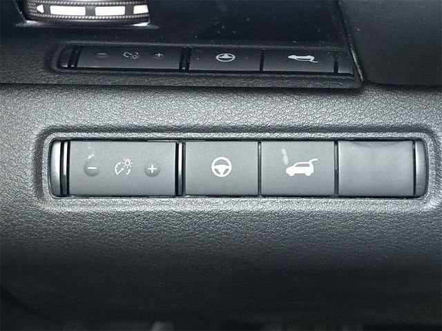 New 2026 Nissan Pathfinder SV image 18