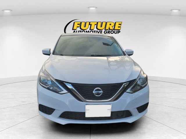 Used 2019 Nissan Sentra SV FWD image 2