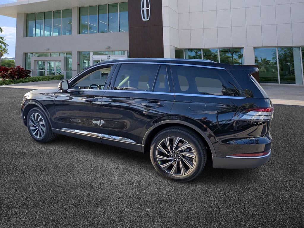 New 2026 Lincoln Aviator 2WD image 5