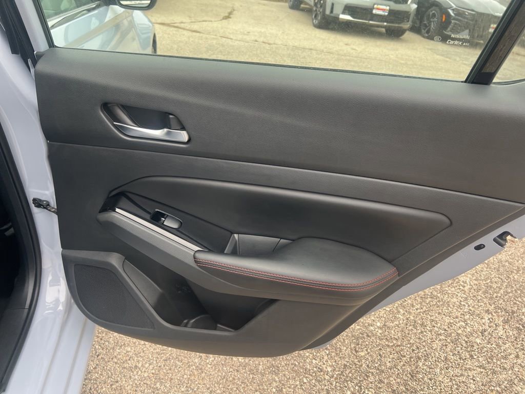 Certified 2023 Nissan Altima 2.5 SR image 16