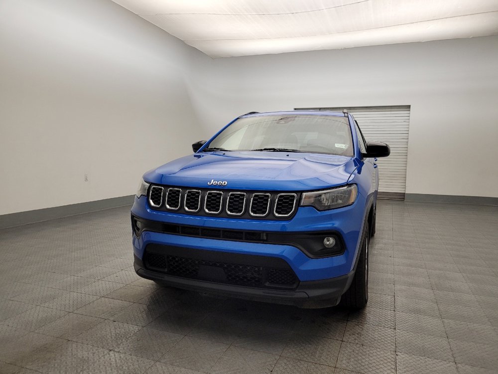 Used 2024 Jeep Compass Latitude image 15
