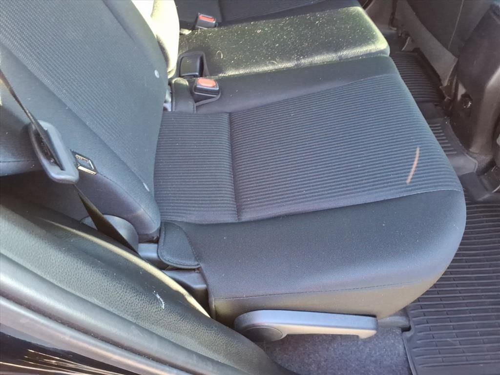 Used 2016 Toyota RAV4 LE image 20