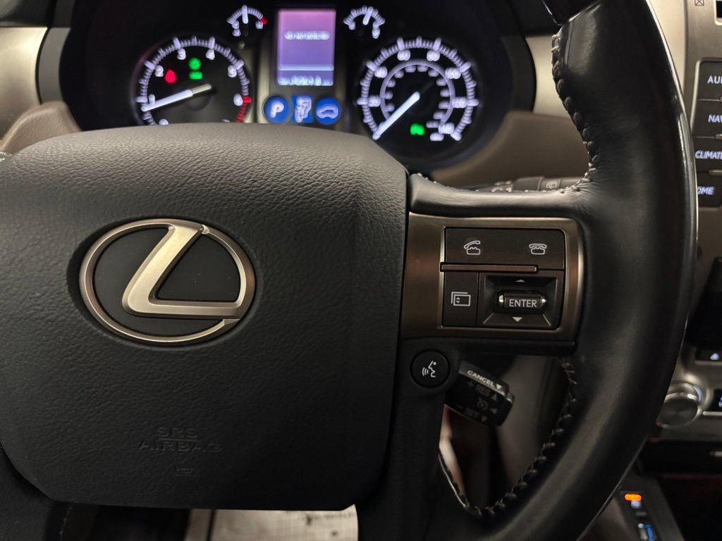 Used 2018 Lexus GX 460 Premium w/ Premium Package AWD/4WD image 25