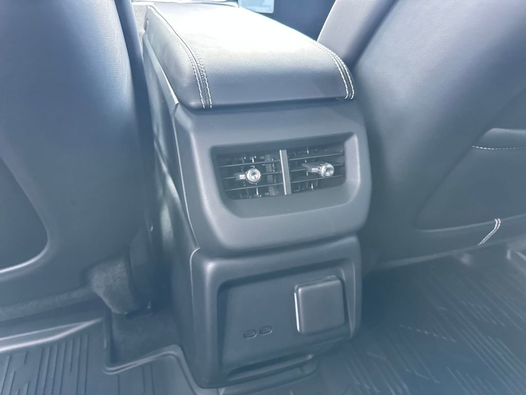 New 2026 Cadillac Optiq Luxury 1 image 12