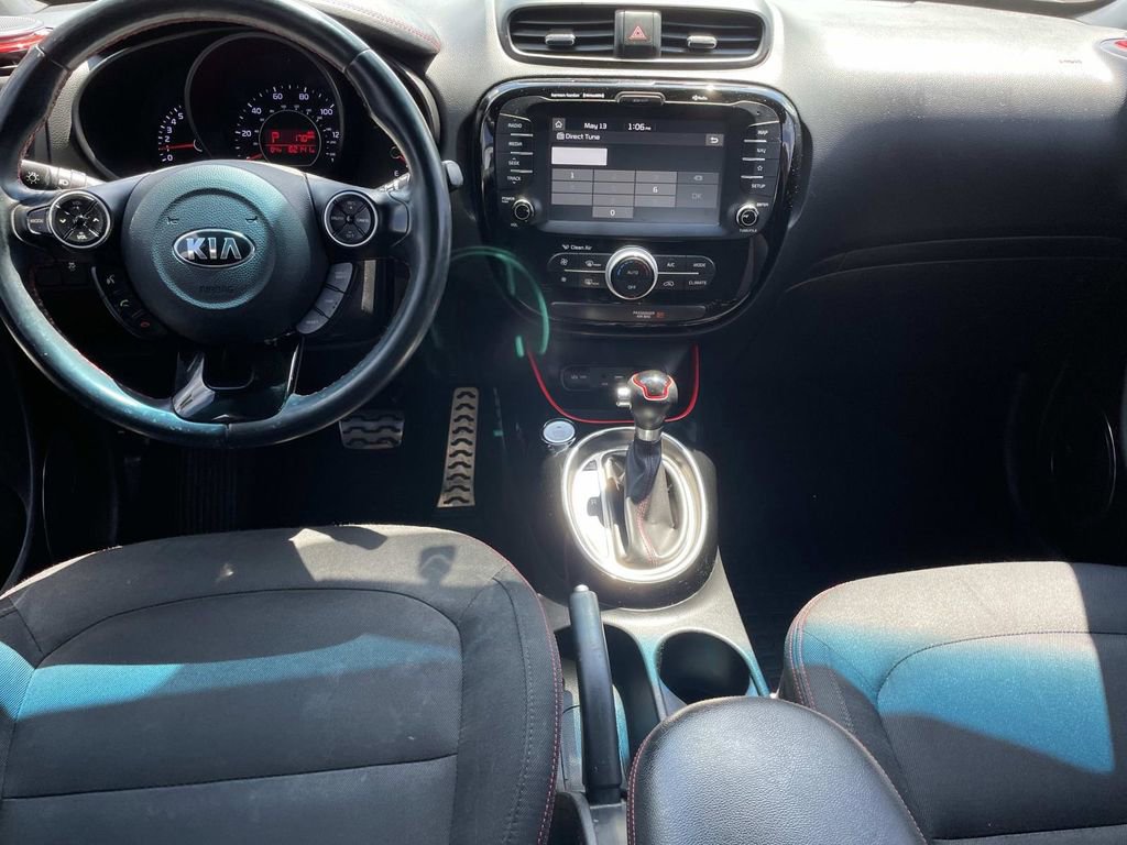 Used 2019 Kia Soul + FWD image 15