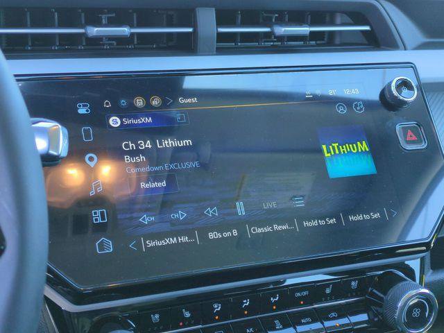 New 2027 Chevrolet Bolt RS w/ Technology Package image 19