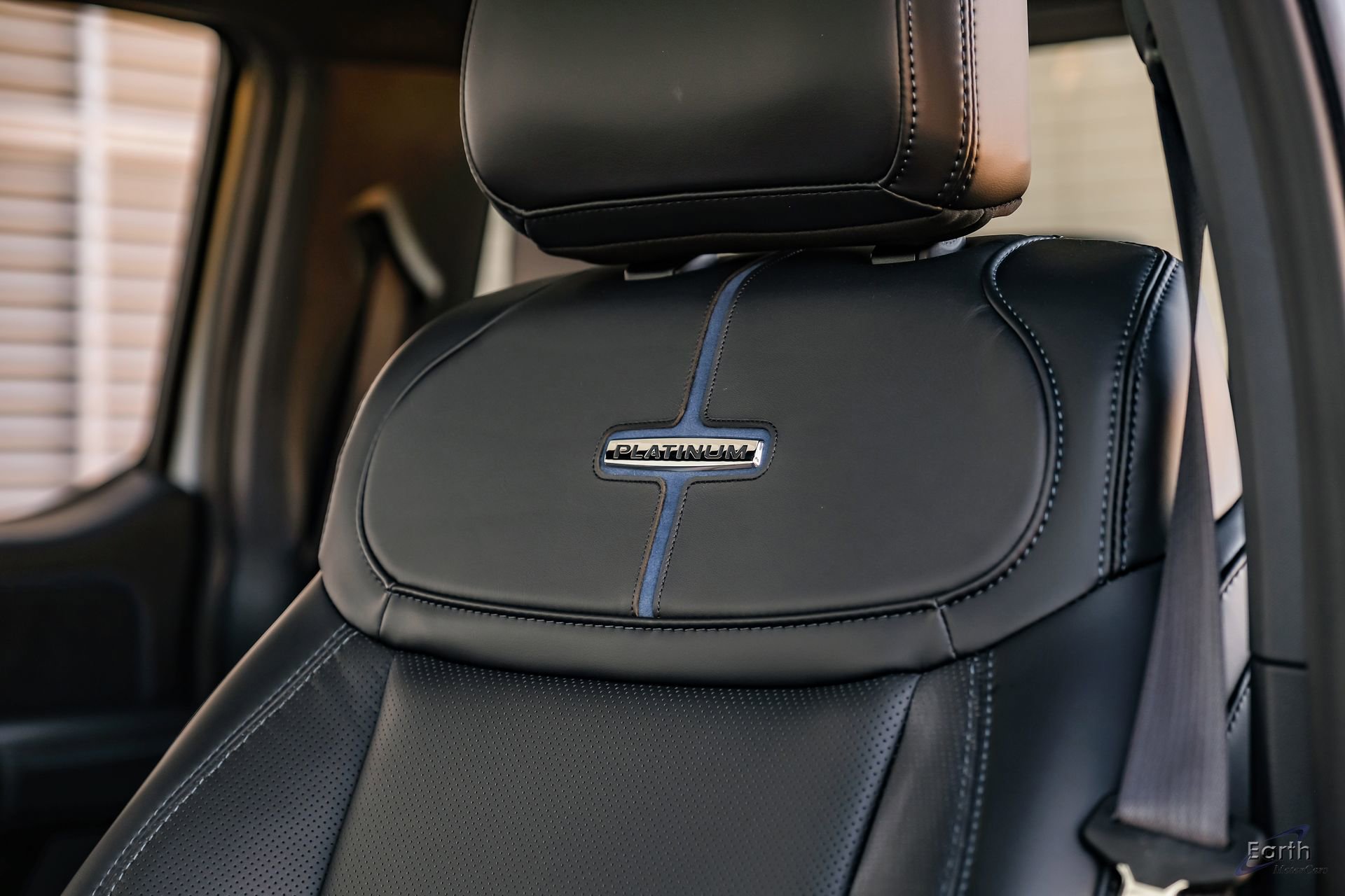 Used 2026 Ford F450 Platinum w/ FX4 Off-Road Package image 49