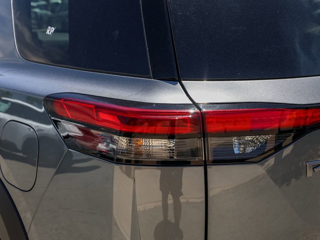 New 2026 Nissan Pathfinder SV FWD image 7