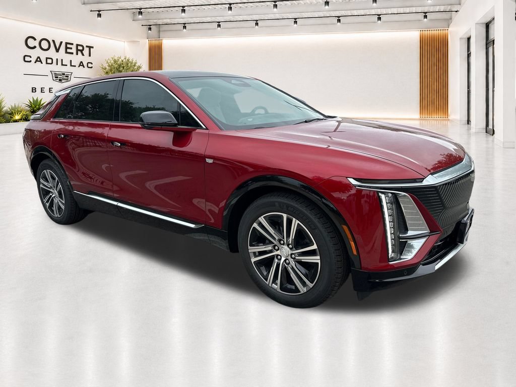 New 2026 Cadillac Lyriq Luxury RWD image 2