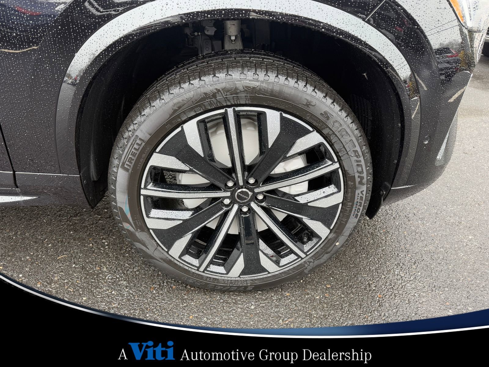 Used 2026 Volvo XC90 B6 Plus w/ Protection Package Premier image 10