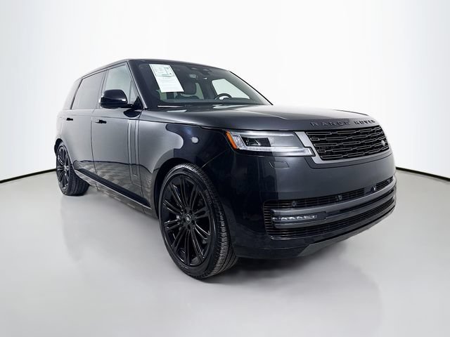 Used 2024 Land Rover Range Rover Long Wheelbase SE AWD/4WD image 3