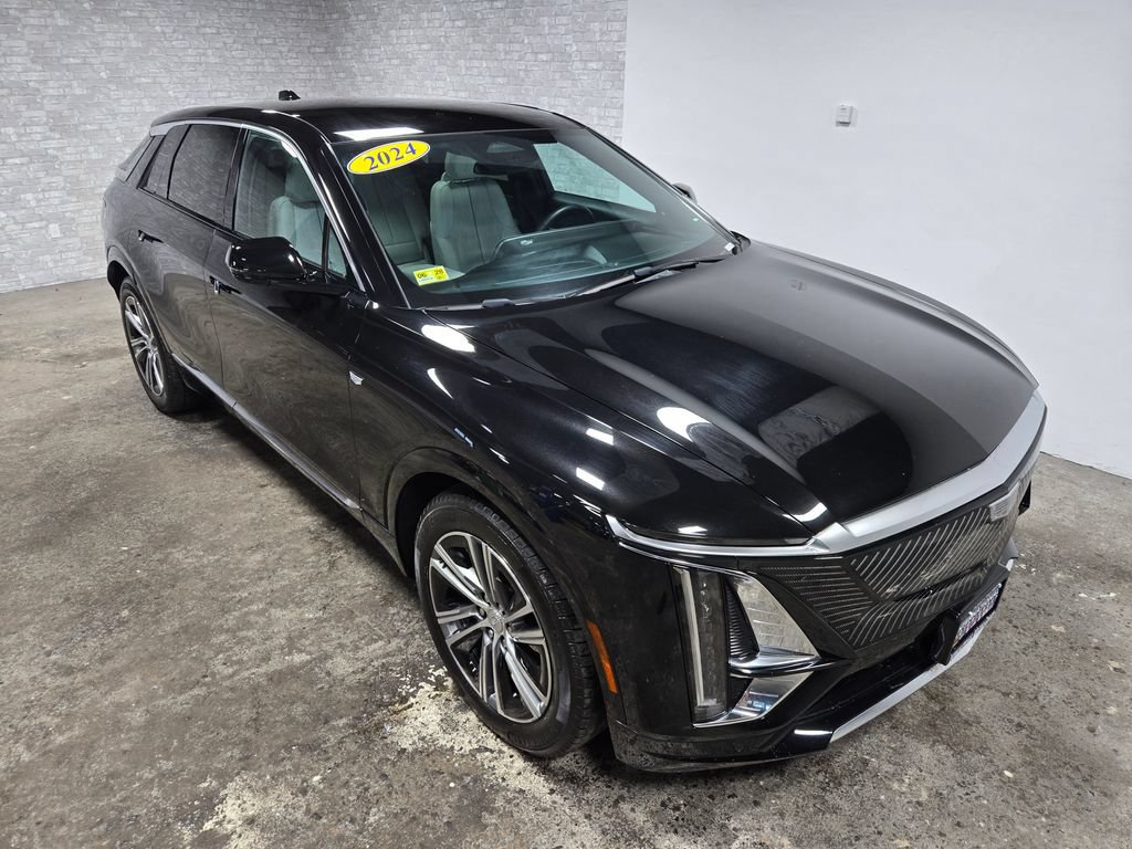 Used 2024 Cadillac Lyriq Luxury AWD/4WD image 63