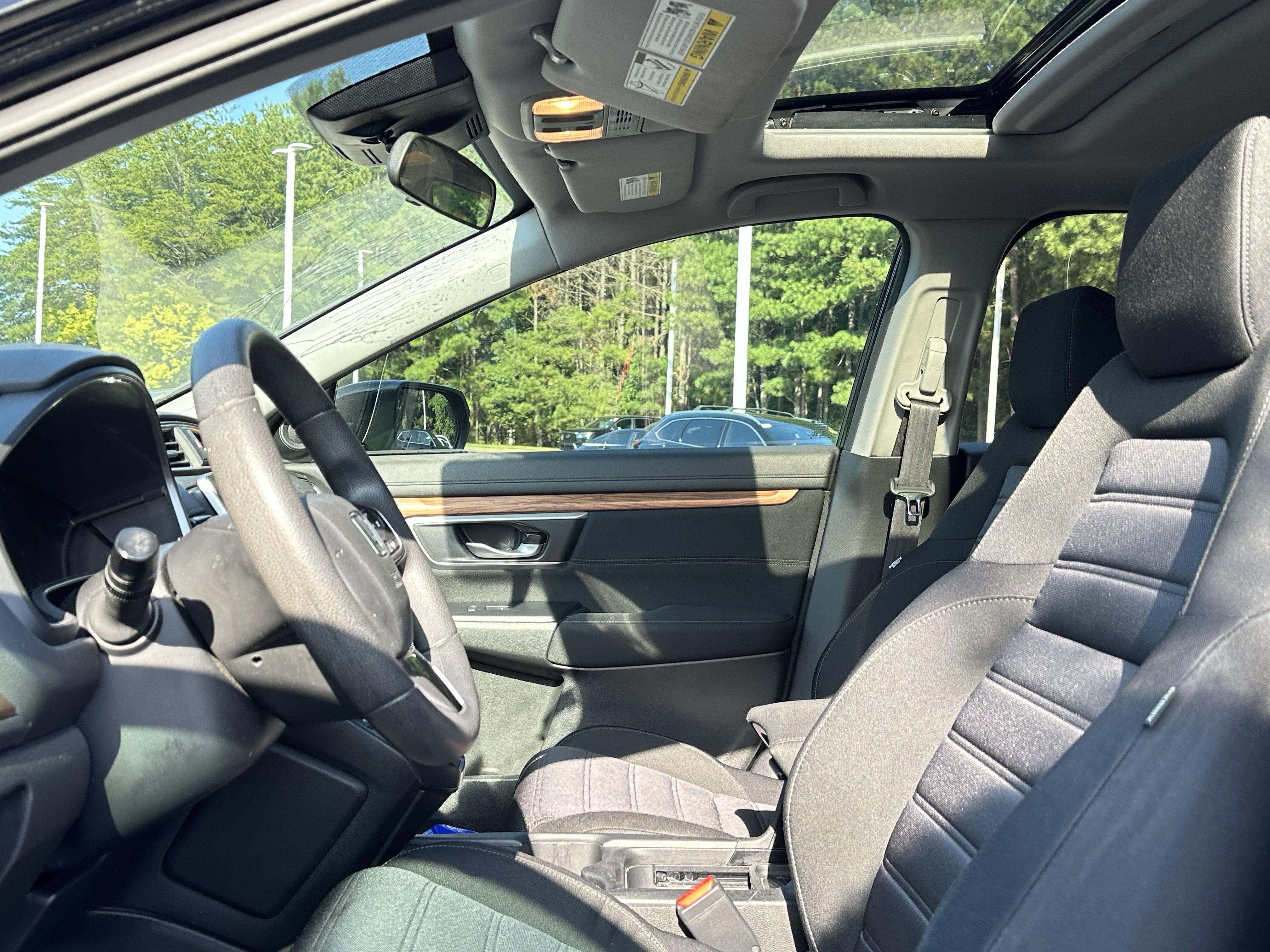 Used 2019 Honda CR-V EX image 7