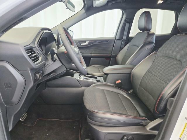 Used 2023 Ford Escape ST-Line w/ Tech Pack #1 image 8