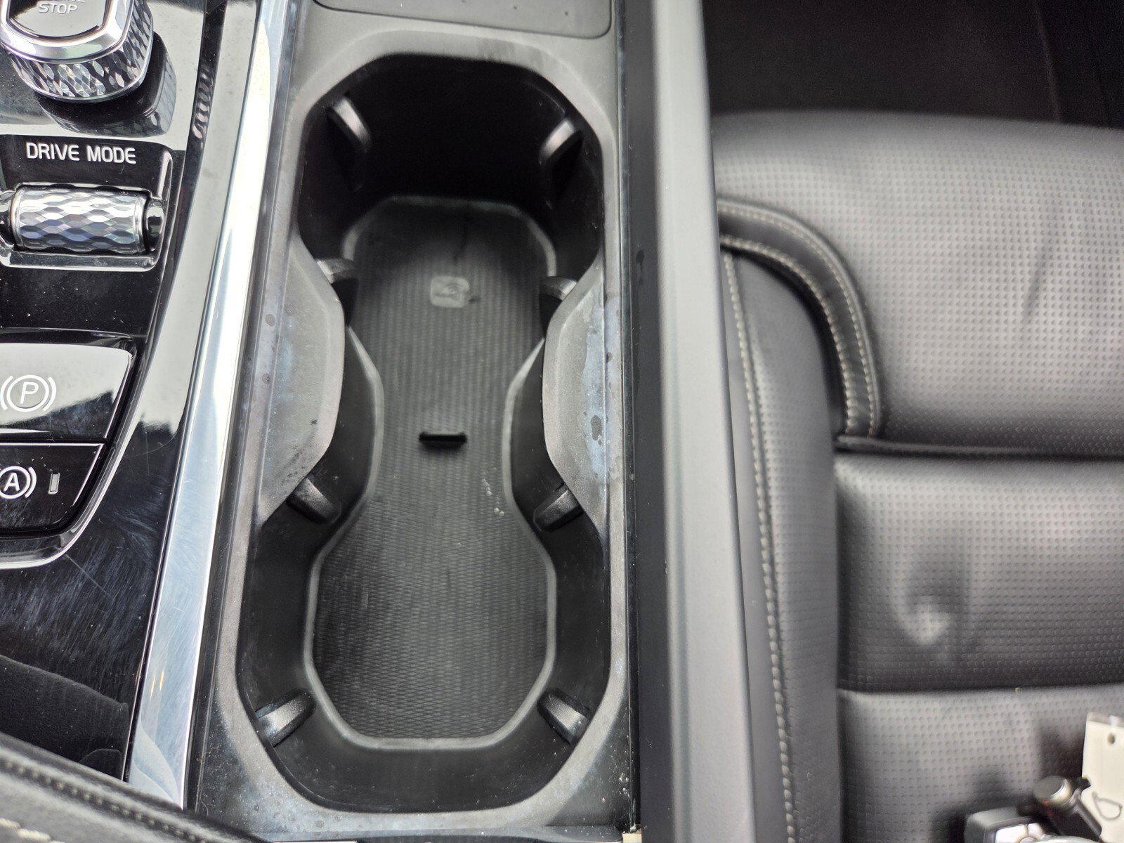 Used 2021 Volvo XC60 T5 Inscription w/ Advanced Package image 17