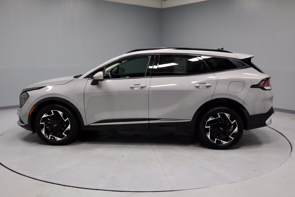Used 2024 Kia Sportage SX FWD image 9