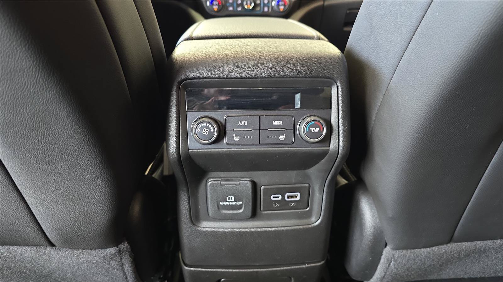 Used 2023 GMC Acadia Denali w/ Denali Ultimate Package AWD/4WD image 20