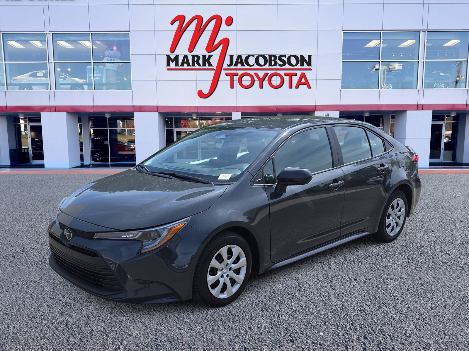 Used 2024 Toyota Corolla LE