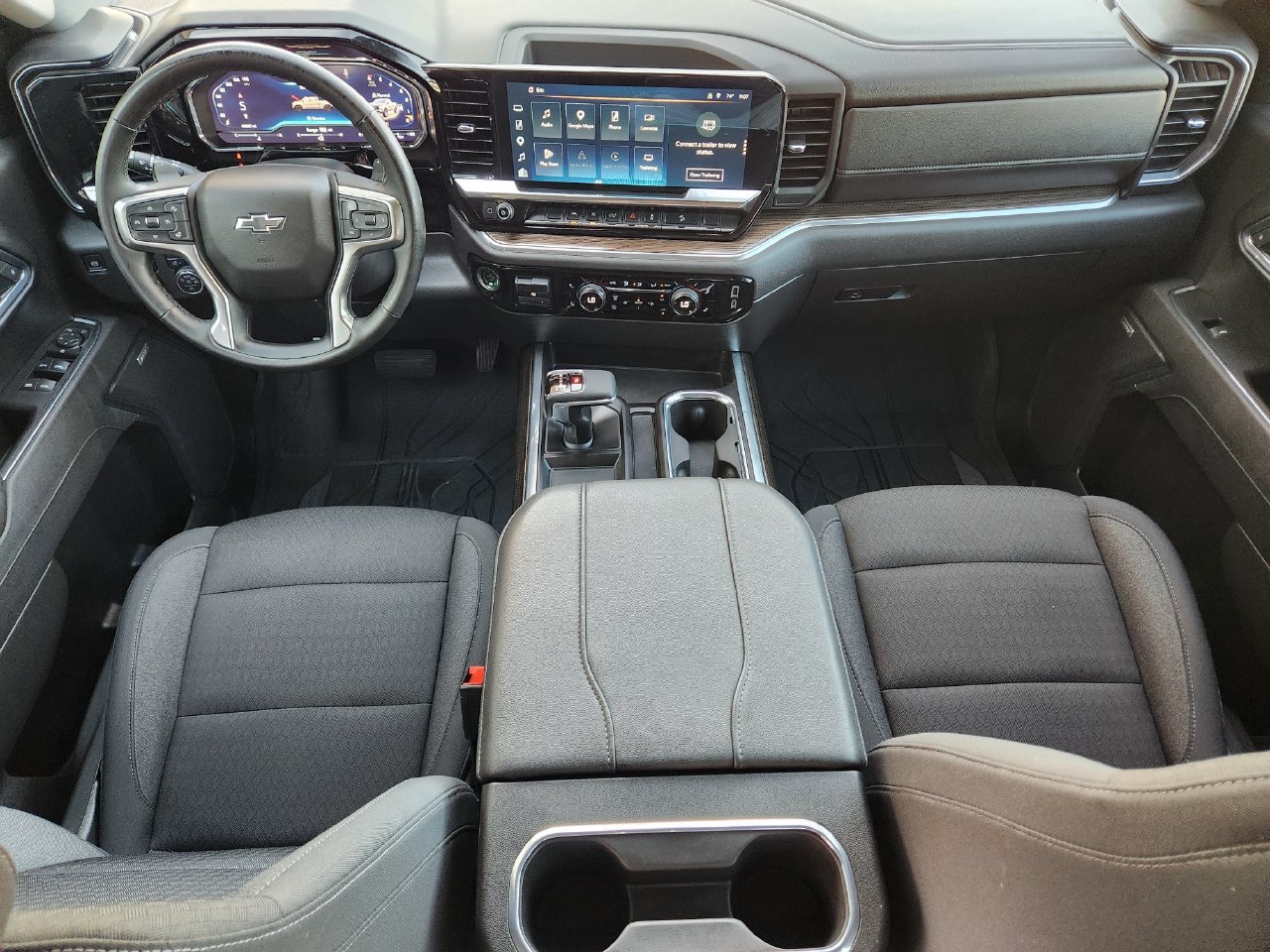 Used 2025 Chevrolet Silverado 1500 LT Trail Boss w/ Convenience Package II AWD/4WD image 24
