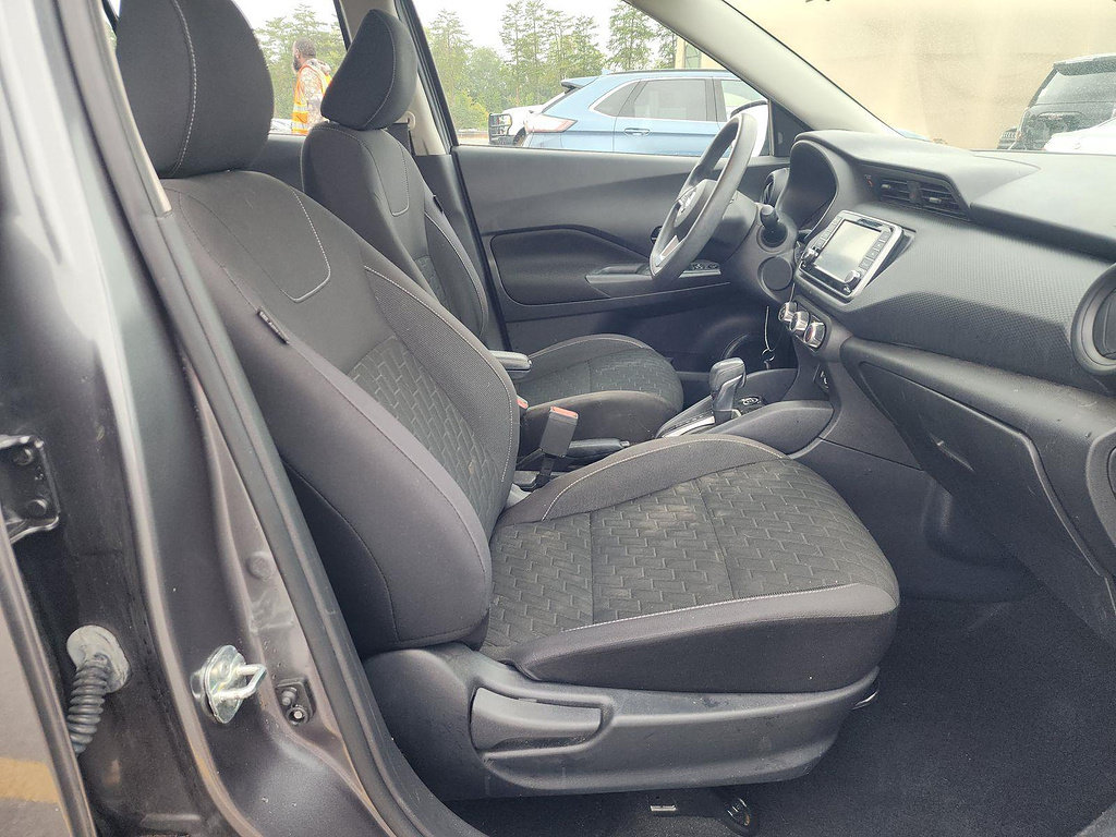 Certified 2021 Nissan Kicks S FWD image 12