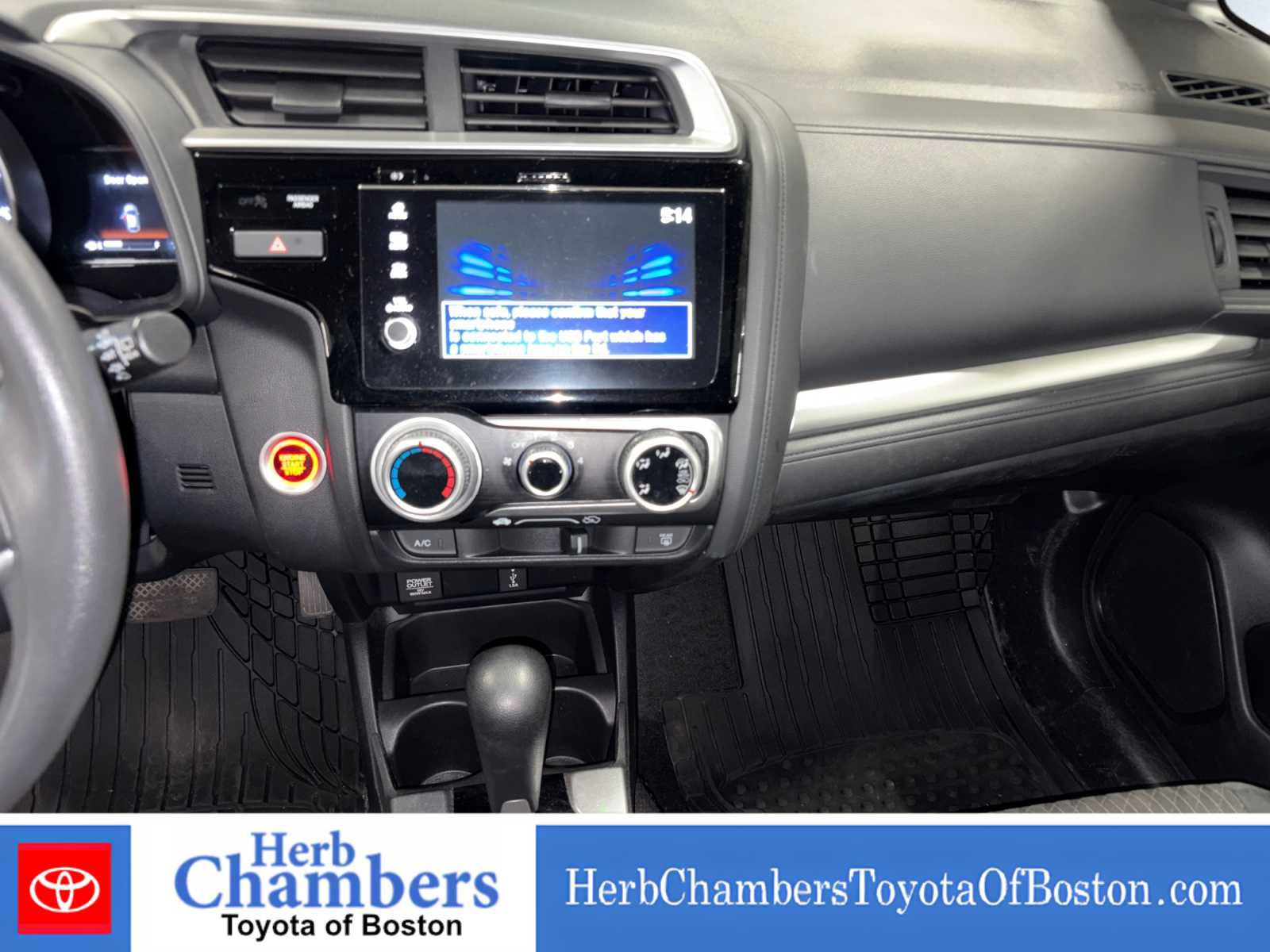 Used 2018 Honda Fit EX image 16