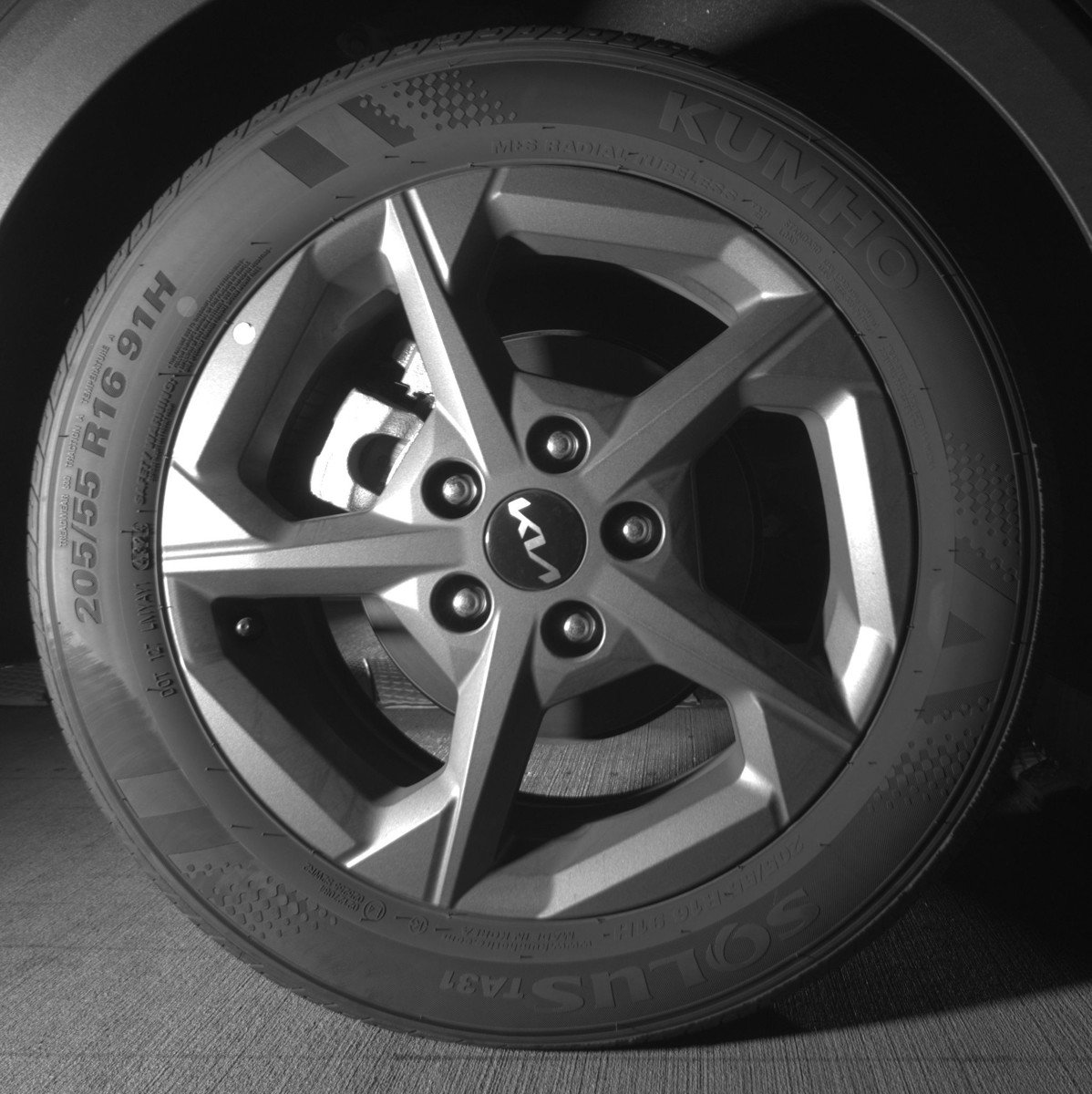 Used 2025 Kia K4 LXS image 15