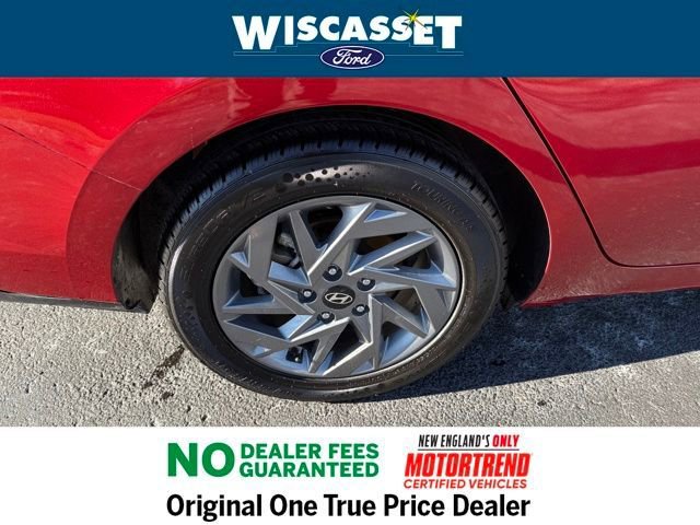 Used 2024 Hyundai Elantra SEL image 18