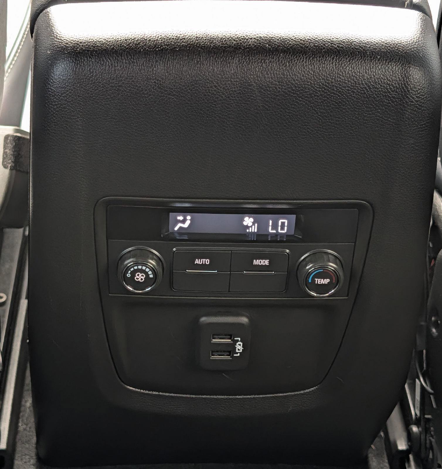 Used 2023 Buick Enclave Essence w/ Experience Buick Package image 21