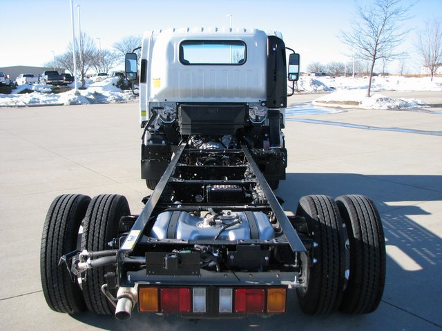 New 2024 Chevrolet Low Cab Forward 5500XG RWD image 6