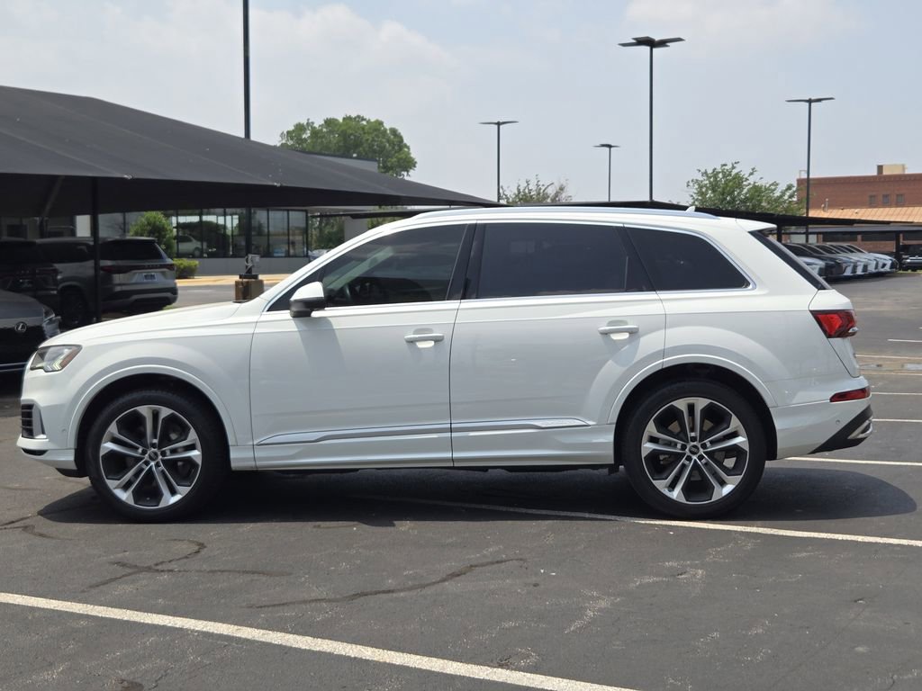 Used 2023 Audi Q7 3.0T Premium Plus AWD/4WD image 4