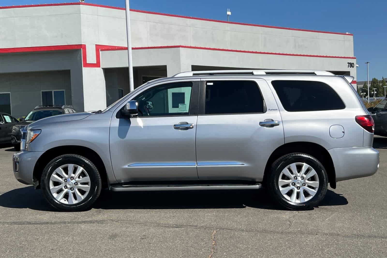 Used 2018 Toyota Sequoia Platinum w/ Carpet Mat Package AWD/4WD image 9