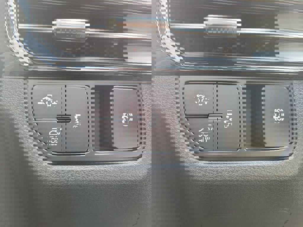 New 2026 Kia Sportage EX w/ EX Panorama Roof Package image 26