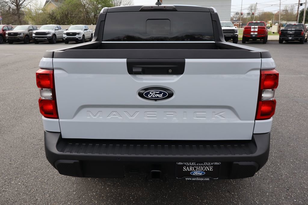Used 2025 Ford Maverick Lariat image 16