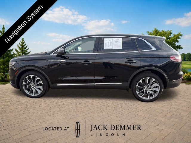 Used 2023 Lincoln Nautilus Reserve w/ Equipment Group 201A AWD/4WD image 3