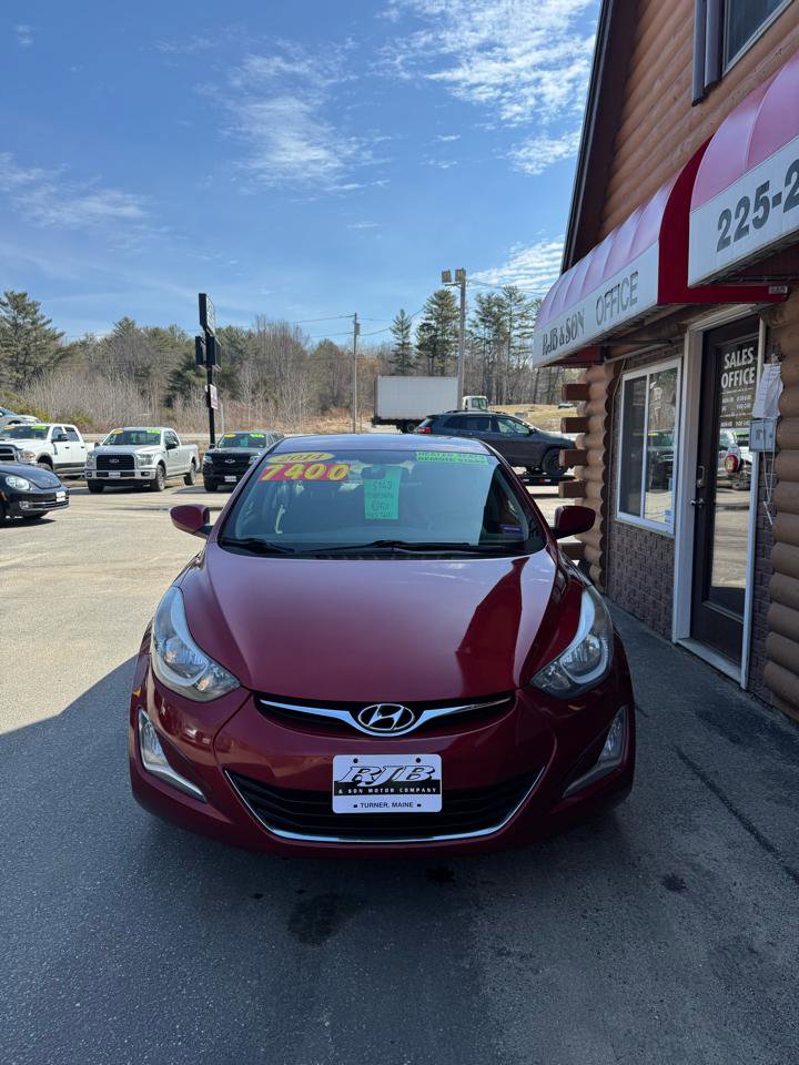 Used 2014 Hyundai Elantra SE w/ Option Group 02 image 3