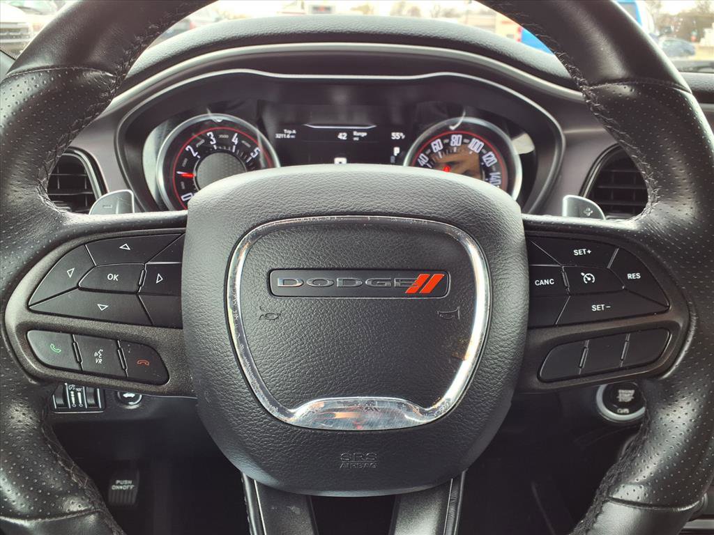Used 2022 Dodge Challenger GT RWD image 11