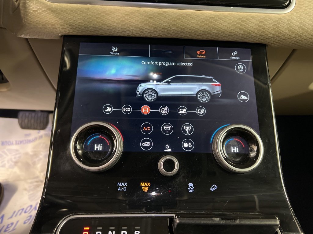 Used 2020 Land Rover Range Rover Velar S image 13