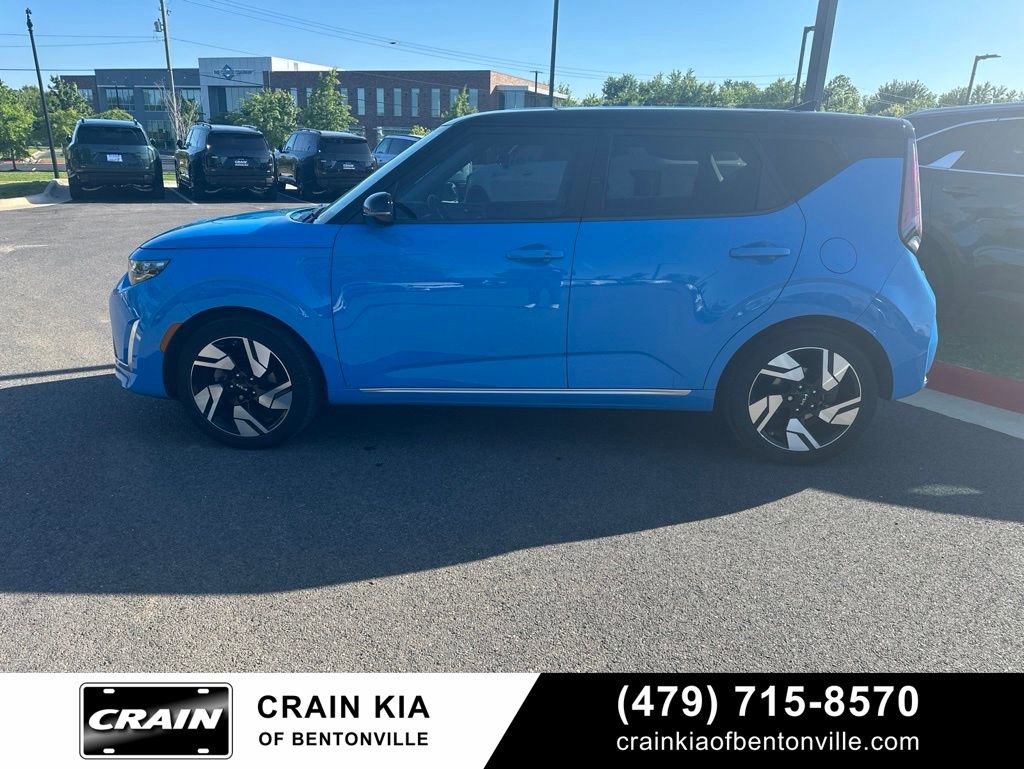 Certified 2024 Kia Soul GT-Line FWD image 3