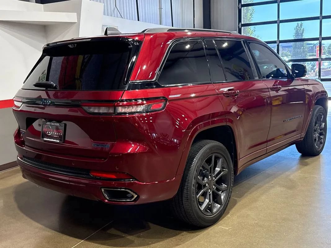 Used 2023 Jeep Grand Cherokee 30th Anniversary AWD/4WD image 59