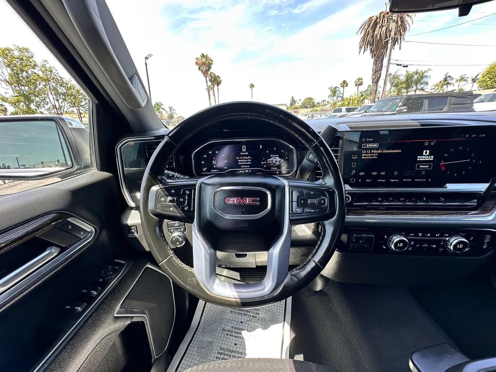 Used 2023 GMC Sierra 1500 SLE AWD/4WD image 14
