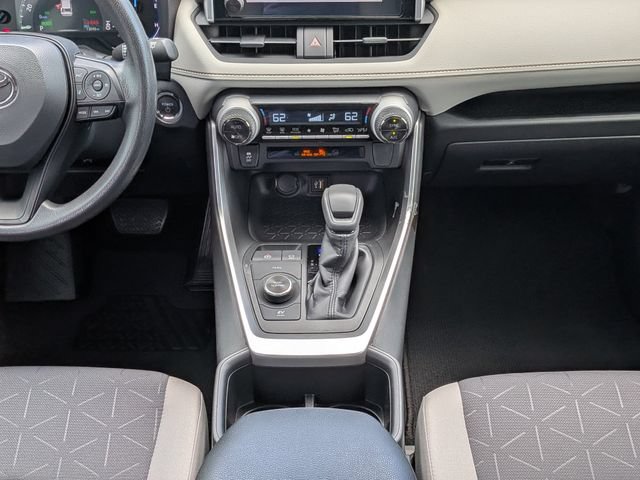 Used 2025 Toyota RAV4 XLE w/ Convenience Package AWD/4WD image 19