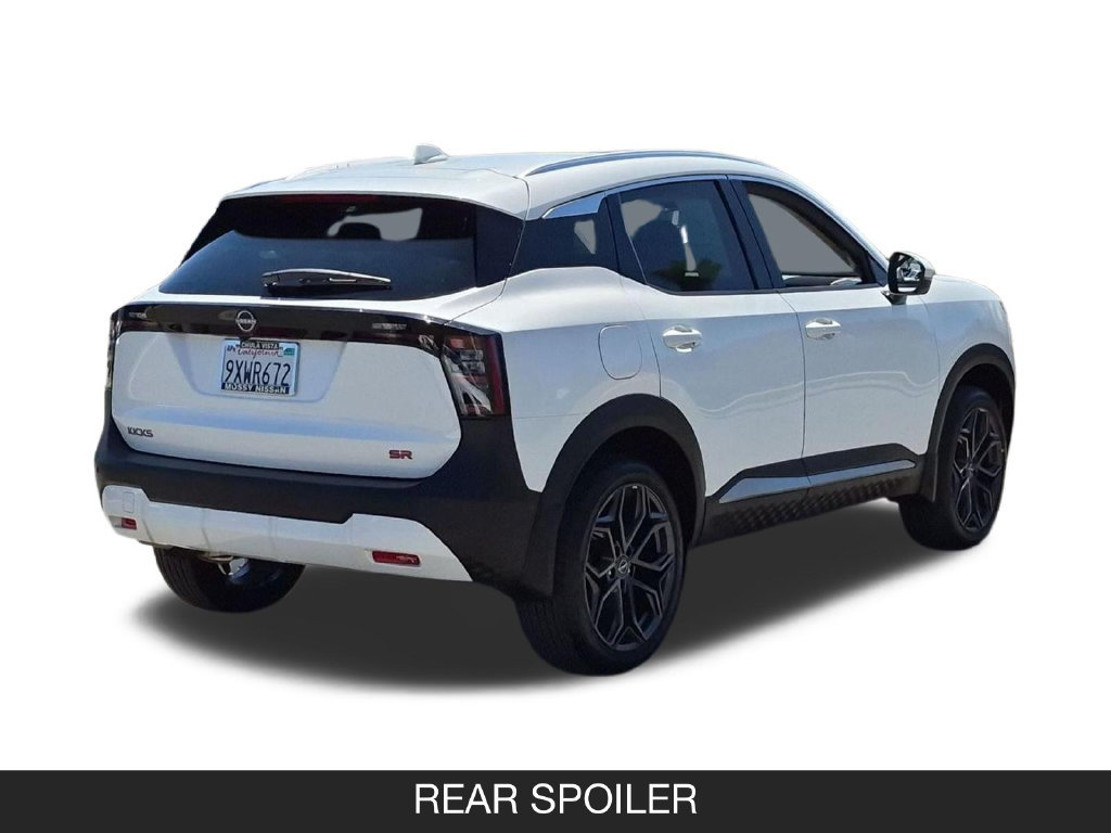 Certified 2025 Nissan Kicks SR FWD image 9