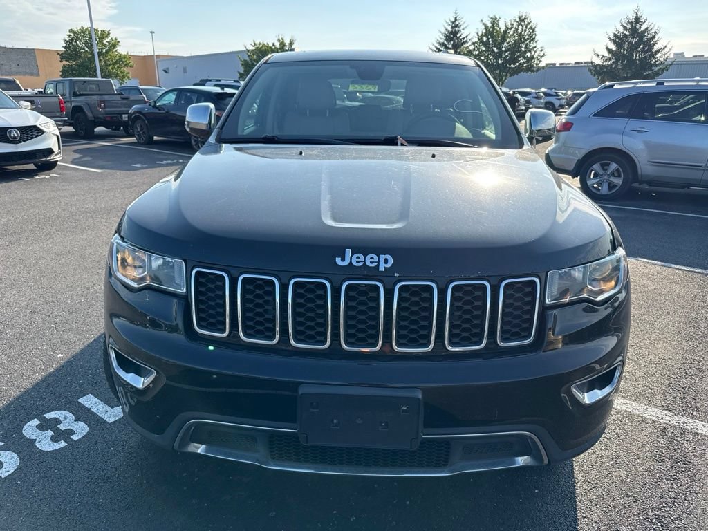Used 2018 Jeep Grand Cherokee Limited AWD/4WD image 2