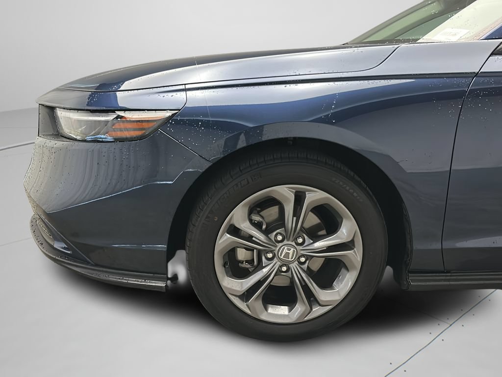 Certified 2023 Honda Accord EX image 30